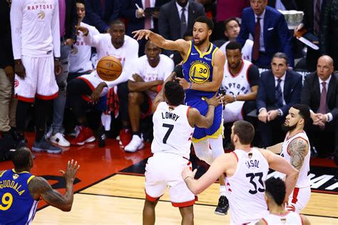 Golden State Warriors Passing is an easy fix to make in Game 6
