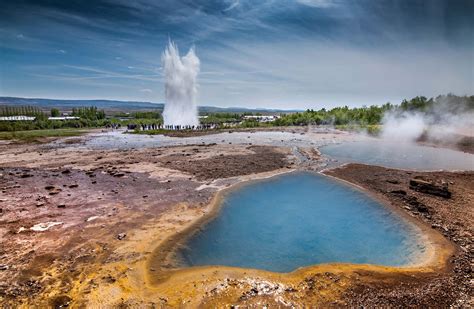 Golden circle iceland. Mar 20, 2019 ... Pros and Cons of Visiting The Golden Circle in Iceland · The Golden Circle is famous for a reason, the sights are truly stunning. · The number .... 