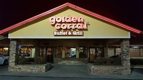 Golden Corral Buffet & Grill. 3.6 (74 reviews) American. Buffets. Southern. $. “ Golden Corral honestly has one of the best fried chicken and side options.” more. Delivery.. 