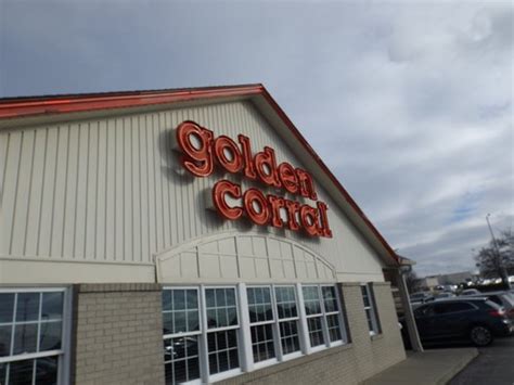 Golden corral fairfield. Breakfast Buffet Menu. Rise and shine with our legendary breakfast buffet, featuring cooked-to-order eggs, omelets, bacon, sausage, buttermilk pancakes, crispy waffles, melt-in-your-mouth cinnamon rolls and more! 