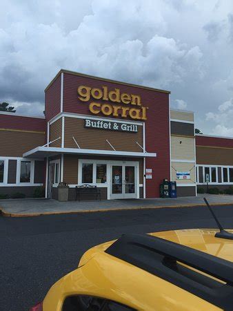 Golden corral waynesboro va. Breakfast Buffet Menu. Rise and shine with our legendary breakfast buffet, featuring cooked-to-order eggs, omelets, bacon, sausage, buttermilk pancakes, crispy waffles, melt-in-your-mouth cinnamon rolls and more! 