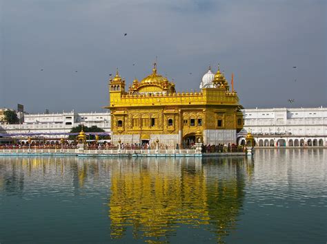 Golden Temple Amritsar is a place of significant religious importance, which over a period of time has turned into a popular tourist destination. This place of great beauty and sublime ….