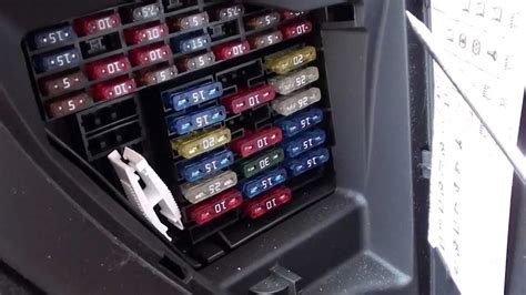 Golf 4 fuse box location.  2001, 2002, 2003.  Fuse boxes change across years, pick the year ...