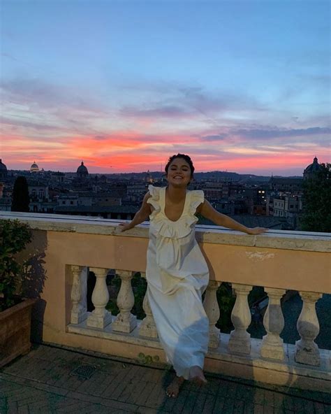 Gomez Young Instagram Rome