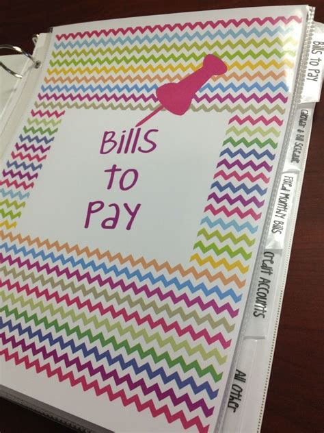 1. Use a Bill Checklist to Stay On Top of Bills You might have a smartphone with free app to pay online bill, but in this tip, it works just like printed similar technologies. All you need is a printable bill checklist to check off your bills as they're paid each month.