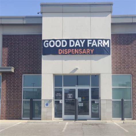 Welcome to GOOD DAY FARM St. Clair DISPENSARY! Experience a GOOD DAY in St.Clair, MO. Our expansive medical cannabis menu includes over 30 premium flower strains, edibles & award-winning, best-tasting gummies, vapes, gear, concentrates, and topicals. Visit us today at the GOOD DAY FARM St. Clair dispensary, where our knowledgable and passionate staff will help