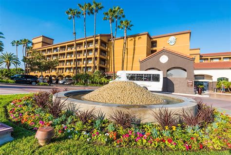 Good neighbor hotels disneyland. Shuttle service to the Disneyland Resort (additional fee required) The check-in time is 4:00 PM; check-out is at 11:00 AM. details.resorts.ctaCard.sideBar Check availability to view prices. Check Availability - Opens Dialog Map ... 