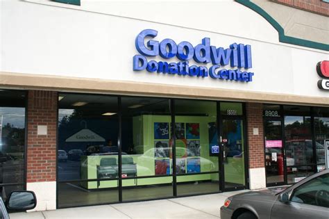 Goodwill Donation Center, 8906 E 96th St, Fishers, IN