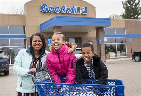 A limited number of local Goodwill organizations offer the convenience of electronic receipts to facilitate your donation tracking for tax purposes. If you donated to a Goodwill in the following areas and need to obtain your donation receipt, please use the contact information below. Atlanta and Surrounding Area Goodwill Industries of North Georgia gwdonate.org (404) READ MORE from Donation .... 