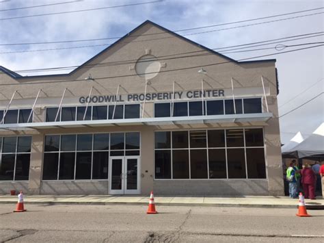 Goodwill charleston wv. 215 virginia street west, charleston, wv 25302 www.goodwillkv.com. total revenue. $16,946,711. total expenses. $15,526,270. ... grounds maintenance and temporary staffing. in 2020, goodwill's contracts operations cleaned 2.9 million square feet of space daily, maintained 125 acres of grounds weekly, and filled 1 temporary staffing assignments. 