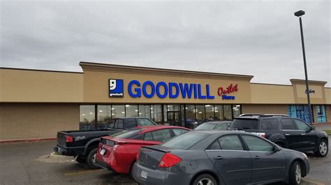Goodwill des moines. Things To Know About Goodwill des moines. 