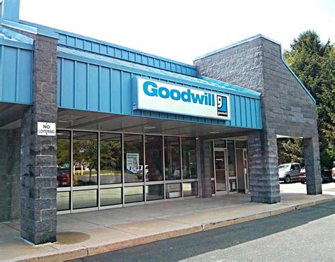 Store Locations. Goodwill stores sell thousands of donated goods, with everyday low prices, and new items placed on the floor hourly. We offer discounts for students and teachers, service members, first responders and senior citizens, every week. Click here for details. Retail That Gives Back.. 
