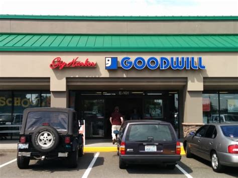 Goodwill gig harbor. Right now our Gig Harbor, WA store is seeking a Full Time Donation Attendant! Hourly Rat: $16.28 Per Hour. Position Summary: As a member of the Goodwill production team you will be responsible for processing and sorting the donations provided by our community. 