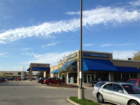 The Best Thrift Stores Near Fond du Lac, Wisconsin. 1 . Second Impressions Thrift Store. 2 . St Vincent De Paul Society. "Staff was friendly and efficient at check out. As with most thrift stores, some items seem..." more. 3 . Goodwill Industries of Southeastern Wis.. 