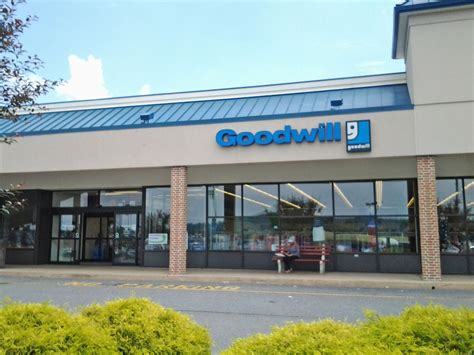 Goodwill rohrerstown road lancaster pa. Goodwill Store & Donation Center. Thrift Shops Clothing Stores Housewares. Website. (717) 396-6756. 121 Rohrerstown Rd. Lancaster, PA 17603. CLOSED NOW. From … 
