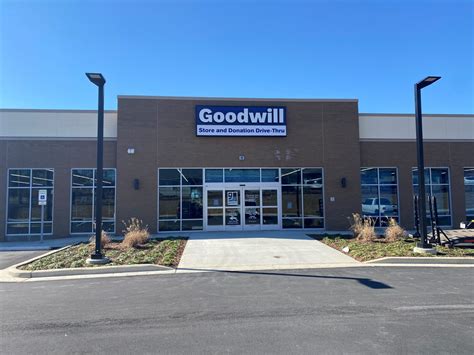 Goodwill at 1129 Noble St, Anniston, AL 36201: store location,