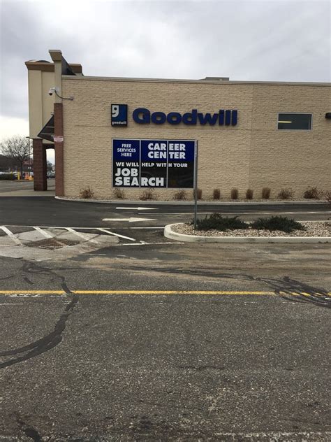 Goodwill waterbury store & donation station waterbury ct. Reviews on TOP TEN tHRIFT sTORES in Waterbury, CT - 3 T's Thrift Store, 365 Tag Sale, Steve’s Wheels And Deals, Red White Blue, Goodwill Waterbury Retail Store & Donation Station 
