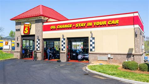 Goodyear near me.  Get accurate store information e.  Convenient locations for oil changes...
