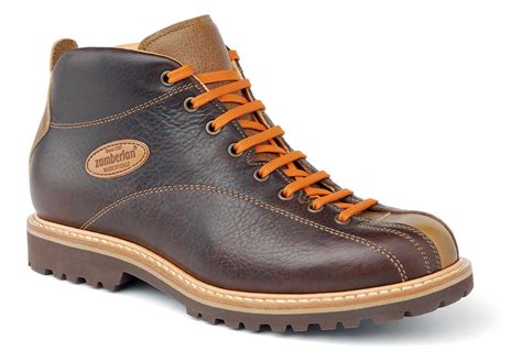 Goodyear welt boots. The primary benefit of the Goodyear welt is the ability to resole a shoe multiple times, without causing damage to the upper section of the shoe. You can ... 