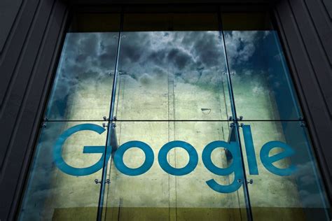 Google Could Be Launching Its Own Smartcard Report