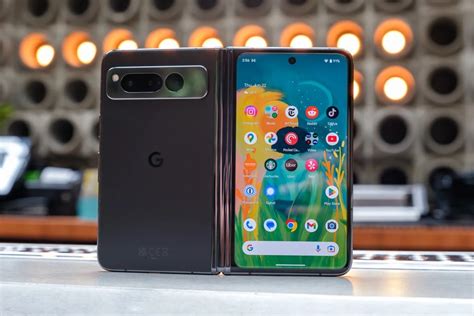 Google Pixel Fold: here