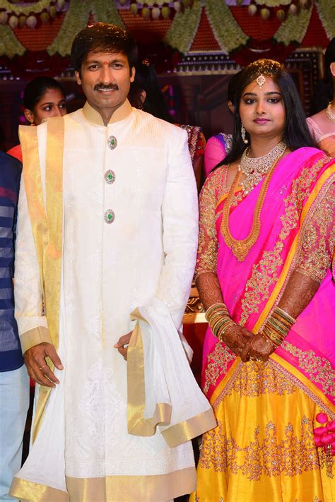 Gopichand wife reshma photos biography