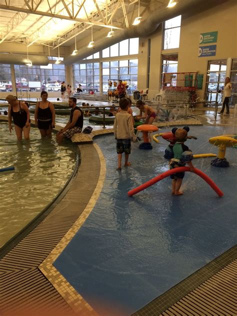 Owensboro Family YMCA Pool Schedule Winter 2024 Begins 1/2/24 Key: (#) = number of lanes for activity Time Monday Tuesday Wednesday Thursday Friday Saturday Sunday 6:30 AM Lap. 