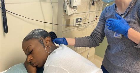 Gorilla glue girl died. Louisiana’s Tessica Brown, who went viral earlier this year for using Gorilla Glue as hairspray, has undergone stem cell therapy to revive her hair after a disastrous dye job caused it to fall ... 