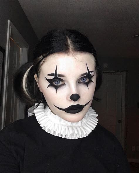Goth clown makeup. Things To Know About Goth clown makeup. 