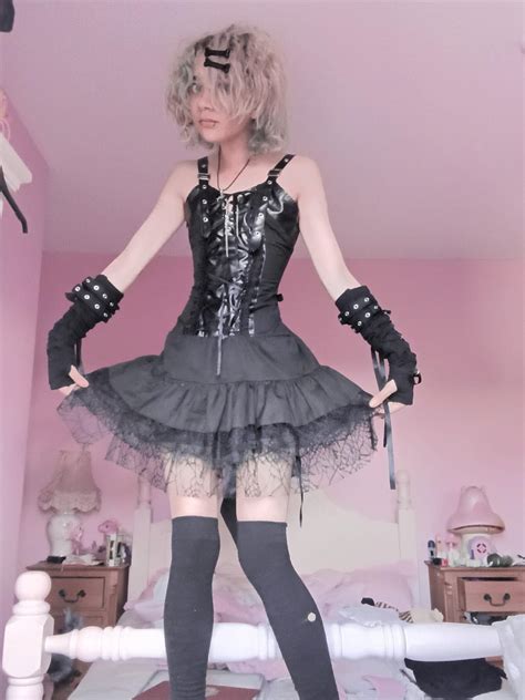 Goth femboy porn. Things To Know About Goth femboy porn. 