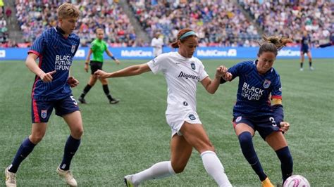 Gotham move to top of the NWSL with 4-1 win over OL Reign