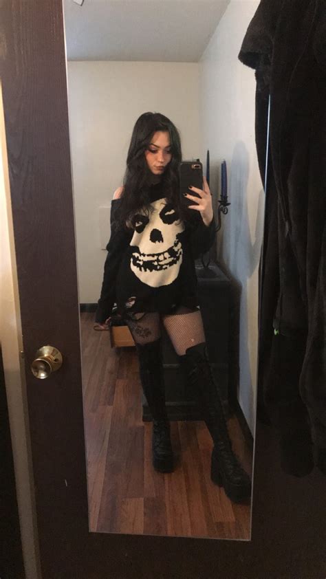 🍑 PORN Gothfairygf Onlyfans Leak