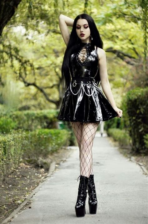 Gothgirl_In_Red Leaks +18 205 Videos