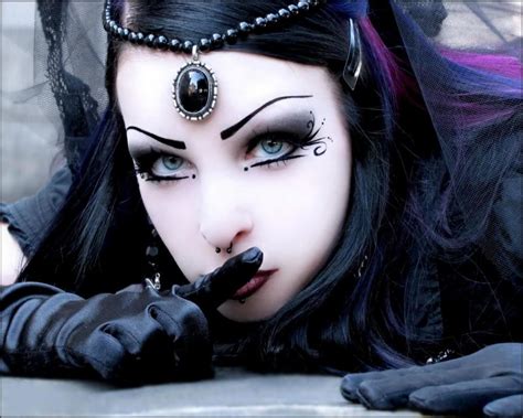 Gothic Women