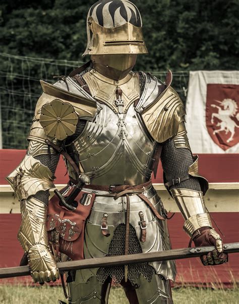 Gothic armor. Similarly, the Gothic armour produced in Germany was known for its unique design that allowed excellent articulation and a close fit to the wearer’s body. This provided greater protection and better mobility, a crucial factor in hand-to-hand combat. Gothic armour also included fluting ridges that added to the structural integrity of … 