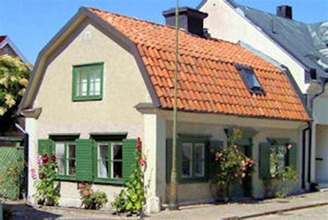 Gotland - Hyra hus i Visby innerstad och stuga i Kattammarsvik