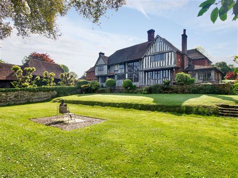 Goudhurst, Cranbrook, Kent, TN17 6 bed semi-detached house