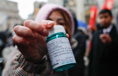 Gov. Newsom says California will stockpile pills for abortion following Texas judge ruling