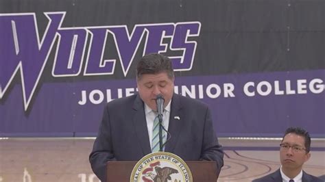 Gov. Pritzker continues community college tour with Chicago stop to promote proposed budget