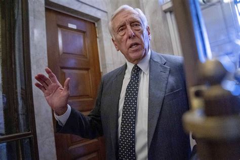 Government shutdown warnings rise as Republicans seek deeper cuts in budget battle