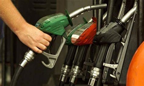 Govt likely to announce major cut in petrol prices from August 16