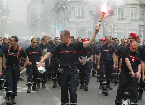 Grève des pompiers de l’aéroport : le haussaire signe de …