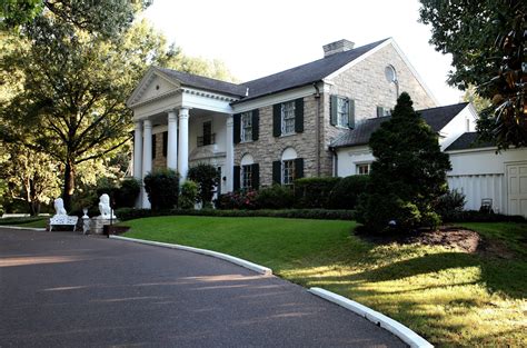 Graceland mansion pictures. Watch a livecam of Elvis Presley's Graceland in Memphis, TN. A live webcam view of Elvis Presley's Graceland in Memphis, Tennessee! Plan your trip today to visit Graceland and experience 120 acres dedicated to the life and career of the King of Rock ‘n’ Roll. 