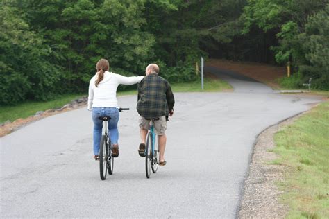 Gracias a nuestros amigos de 28... - Ravinex Friends on Bike