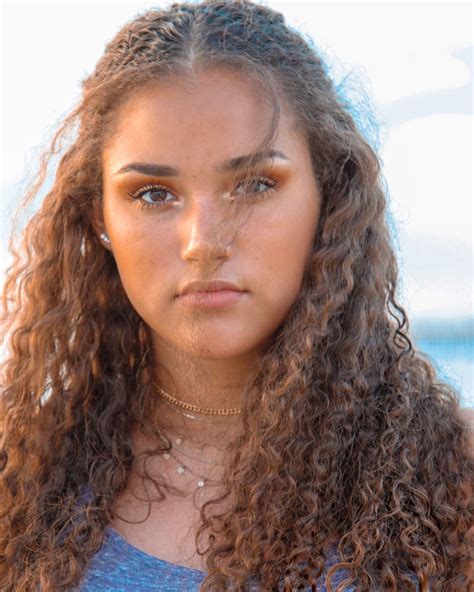 Gracie haschak. Dec 1, 2019 · Name Gracie Haschak Profession Dancer Date of Birth 2002-04-07 Place of Birth California Age Death Date Birth Sign Aries About Gracie Haschak Talented dancer who was featured with her sister Madison in the MattyB music video for "My Humps" and his cover video of Kanye West s "Clique." She was also involved as a dancer… 