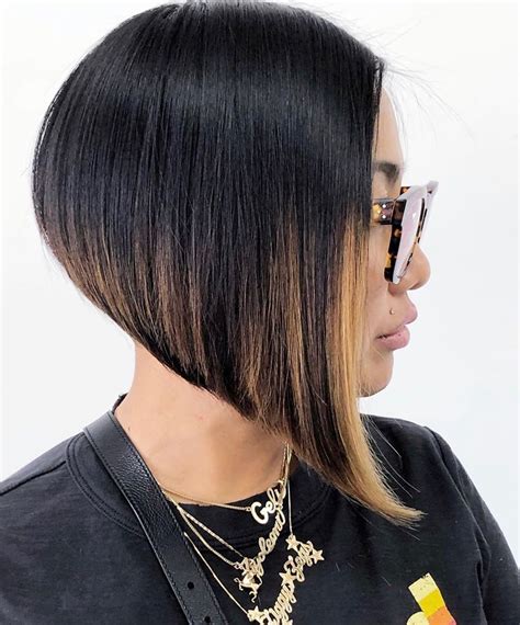 Discover the best graduated bob looks for women to try in 2021. From modern to classic graduated bob cuts, find the ideal look for you.