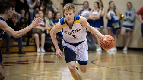 Grady dick high school. Jun 23, 2023 · Gradey Dick's Pre-College Basketball Career Born and raised in Wichita, Kansas, Gradey Dick never left the state until he transferred to Sunrise Christian Academy for his final two years of high ... 