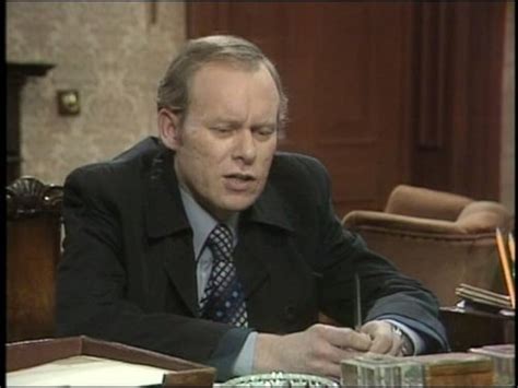 Graeme Garden Biography