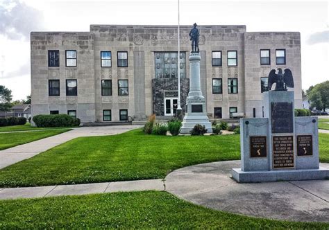 Grafton Municipal Court in Grafton, ND - County-Courthouse.com