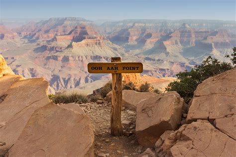 Grand Canyon Explorer Roundtrip from Los Angeles